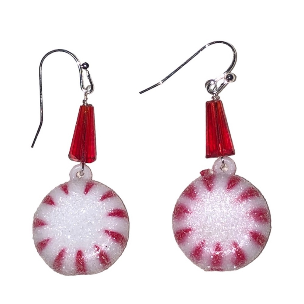 HANDMADE Sparkling Red And White PEPPERMINT Christmas Candy EARRINGS